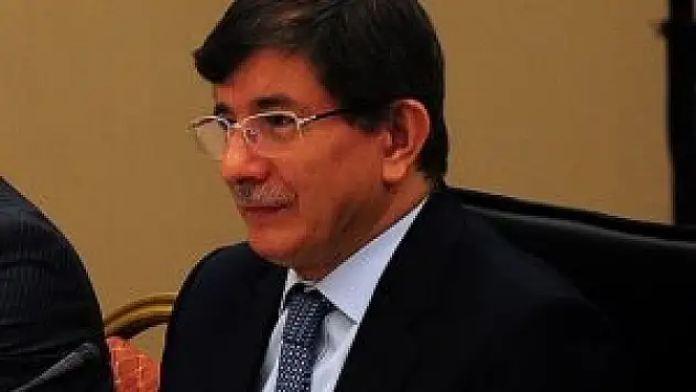 Davutoğlu:İhsanoğlu koltuğa sayemizde oturdu
