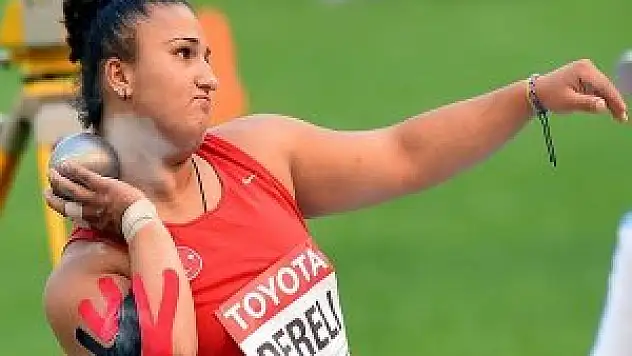 Gülle atmada müthiş başarı