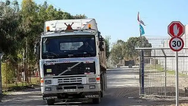 Kerem Ebu Salim Sınır Kapısı açıldı