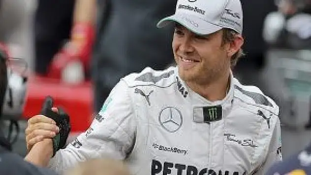 Sezonun ilk yarışını Rosberg kazandı