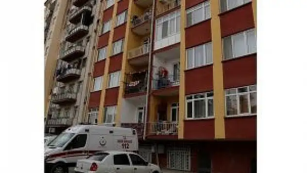 Eskişehir'de yüksekten düşen kişi öldü