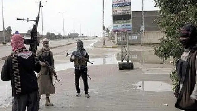 IŞİD'in Lazkiye kırsalından çekildiği önü sürüldü