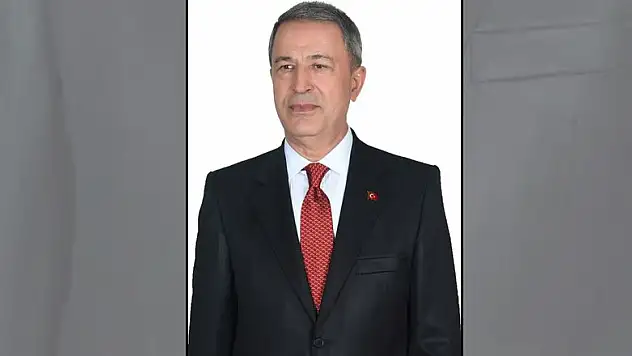 Milli Savunma Bakanı Hulusi Akar kimdir?
