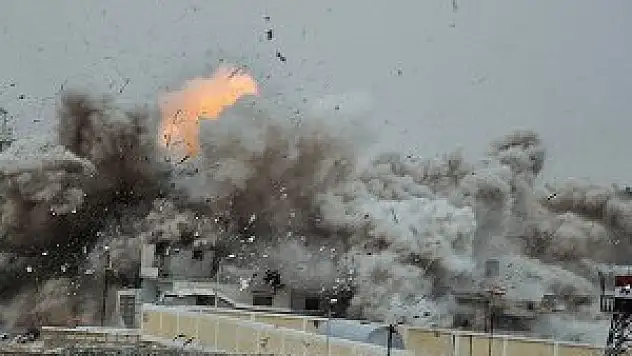 Mısır ordusu evleri yıkmaya devam ediyor