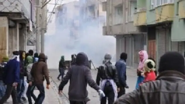 Batman'daki olaylarda yine çocuklar öne sürüldü