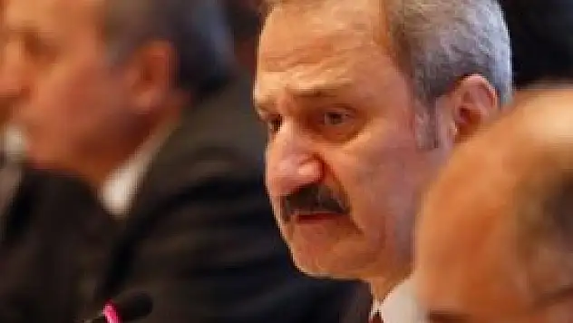 Bakan'dan Başçı'ya sert sözler!