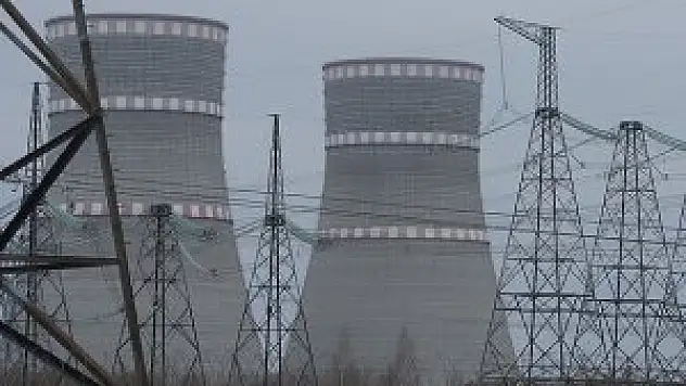 Greenpeace'den nükleer santrale baskın