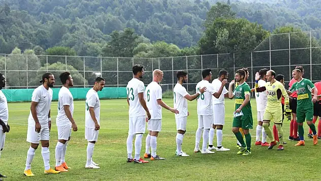 Selim Ay ile Vedat Bora sakatlandı