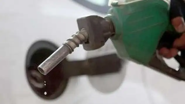 Ham petrol ve motorin ithalatı azaldı