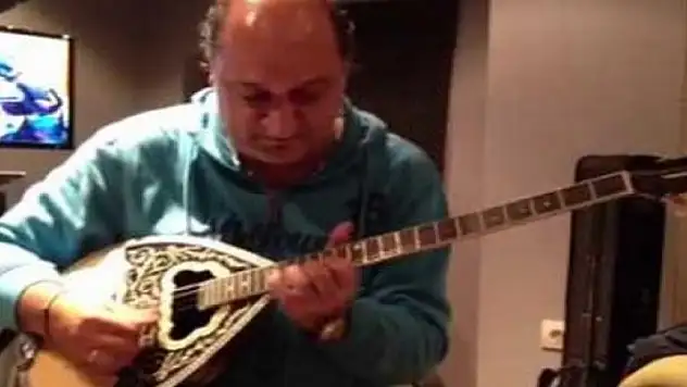 Dünyaca ünlü sanatçı yoğun bakıma alındı