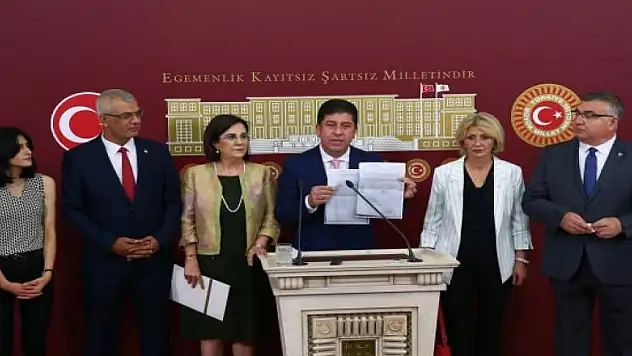 CHP'de kurultay imzalarında son durum