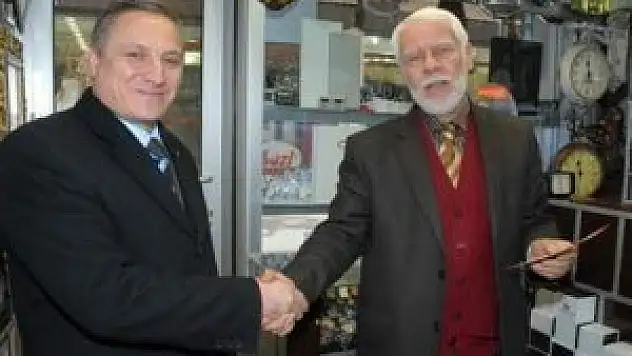 Halil Açıl, esnaf ziyaretinde bulundu