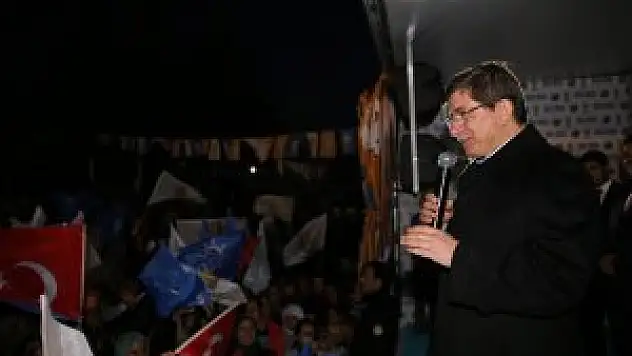 Davutoğlu Akören, Bozkır, Ahırlı ve Yalıhüyük İlçelerinde mitingdeydi