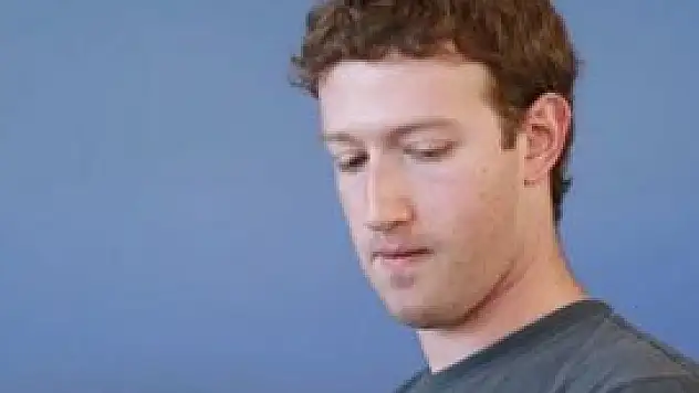 Facebook Google'a Küstü