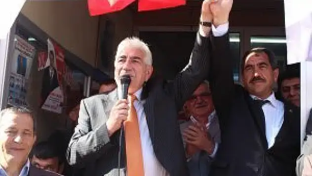 MHP Konya Milletvekili Faruk Bal, Karapınar ilçesini ziyaret etti