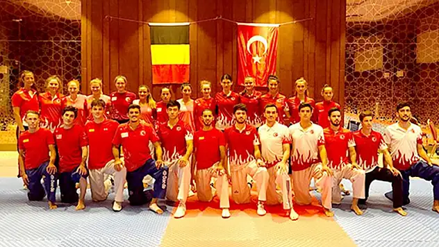 Konya'da ortak kamp yapıyorlar