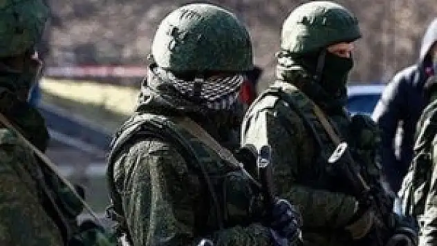 Kırım'daki hava üssü Rus askerlerinin kontrolünde