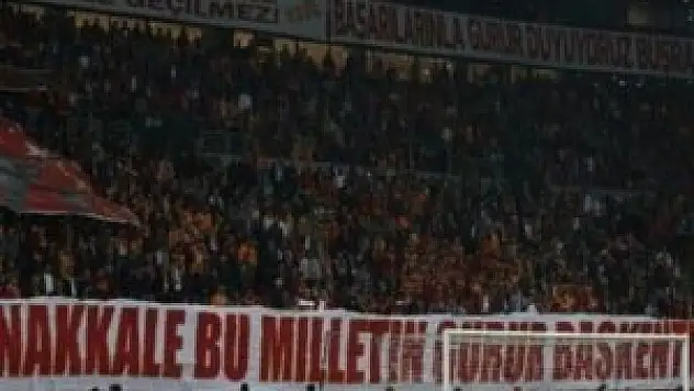 Taraftar tepkili: Arena'da 'istifa' sesleri