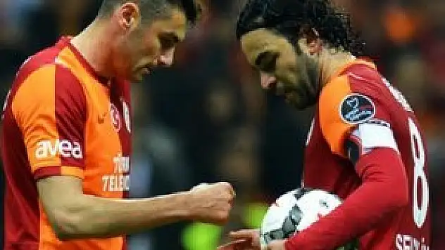 Burak ve Selçuk'tan şok hareket!