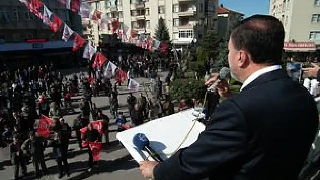 Özkafa: 'Akşehir'de işsiz gencimiz kalmayacak'