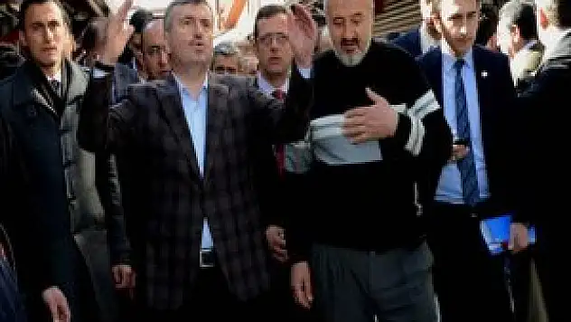 Başkan Akyürek esnafla bir araya geldi