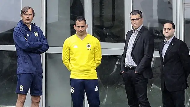 Transfere Benfica ayarı