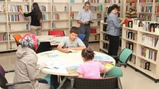 Kitap kurtları için 'sınır'lar kalktı