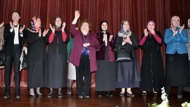 AK Parti Genel Merkez Kadın Kolları Başkanı Akşit Konya'da