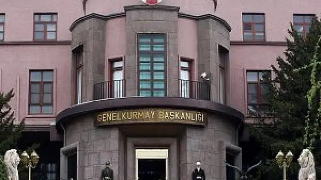 Genelkurmay Başkanlığı önünde havaya ateş edildi