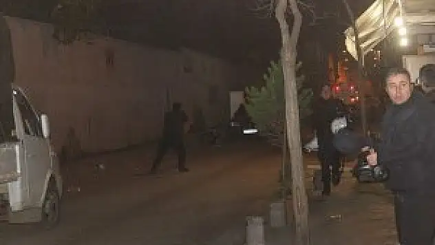 Polis Okmeydanı'nda arama yaptı