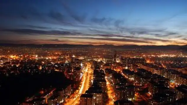 2013 itibariyle kayıtdışı istihdam oranı yüzde 36,75'dir