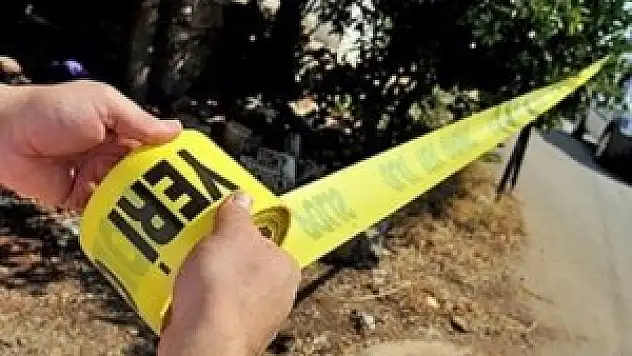 Nehirde taş bağlanmış ceset bulundu