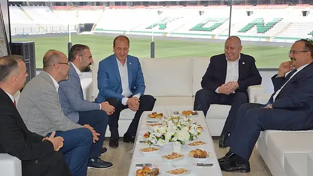 Vali Canbolat: 'Konyaspor'u bütün yüreğimizle destekleyeceğiz'