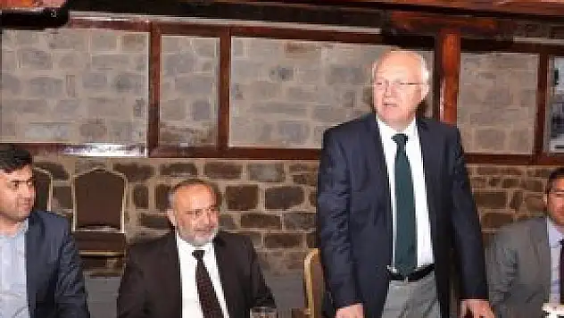 Başkan Kalaycı'dan emniyet personeline 'teşekkür' yemeği