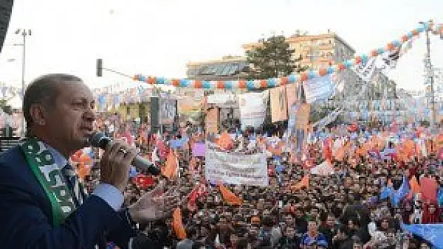 Bu ahlaksızlıktır, adiliktir, alçaklıktır, namussuzluktur