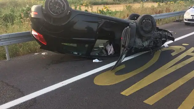 Seydişehir'de otomobil devrildi! Yaralılar var
