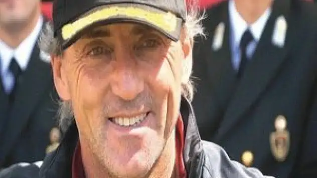 Taraftar 'Mancini gitsin' diyor