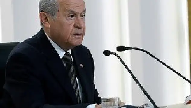 Dinleme casusluk faaliyetidir