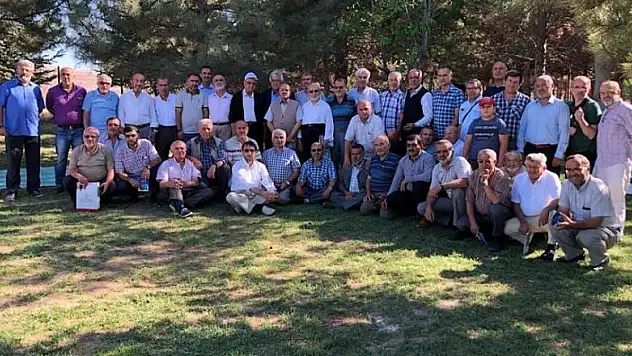 Çumra İmam Hatip Lisesi Mezunları Buluştu