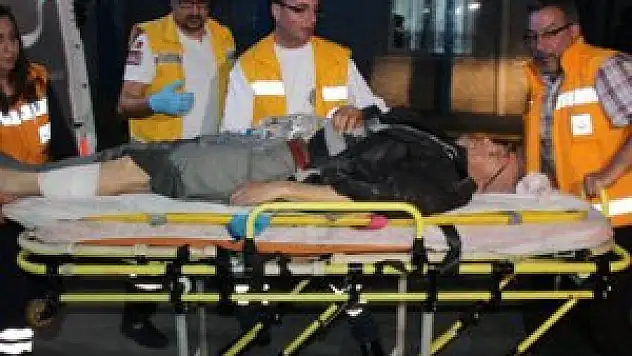 Bekçi tüfekle kendini vurdu!