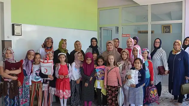 Karatay Kadın Meclisi Gaziosmanpaşa Kız Kuran kursu'nu ziyaret etti