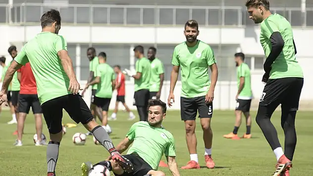 Konyaspor, Antalya'ya hazır!