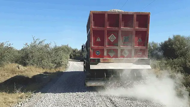 Seydişehir'de mahalle yolları asfaltlanıyor