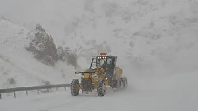 Sandıklar ulaştırılamayınca oy kullanamadılar
