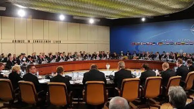 NATO'nun gündemi Rusya