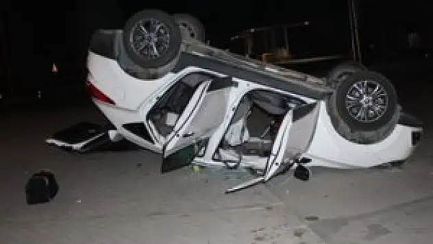 Doğum için hastaneye giderken kaza yaptılar