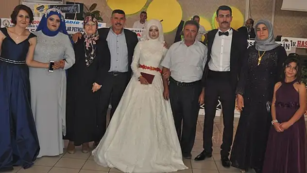 Esma ile Emre'nin mutlu günü