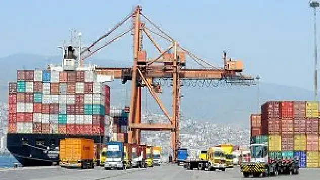 İhracat yüzde 4,3 arttı
