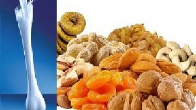 Okul sütünden sonra kuru meyve geliyor