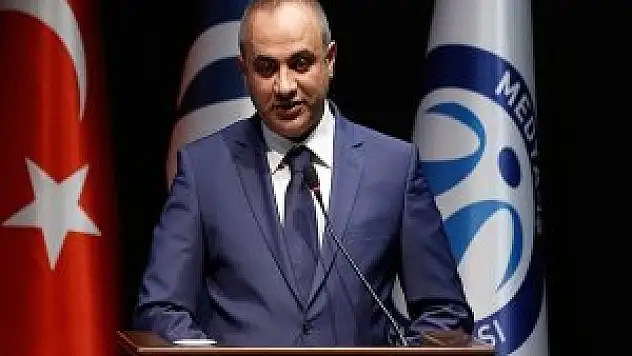 Kılıçdaroğlu AA çalışanlarından özür dilesin